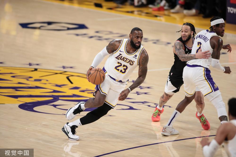 但足球是团 但足球是团